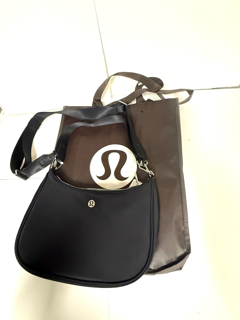 lululemon Small Shoulder Bag Black Convertible - Picture 2 of 15
